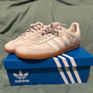 Adidas sambas aluminum gum